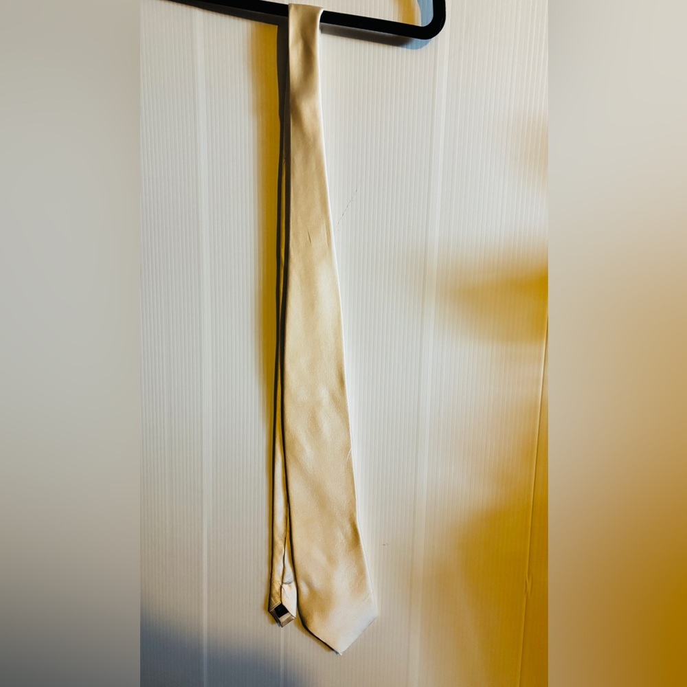 Classic Ivory Satin Tie Paritan